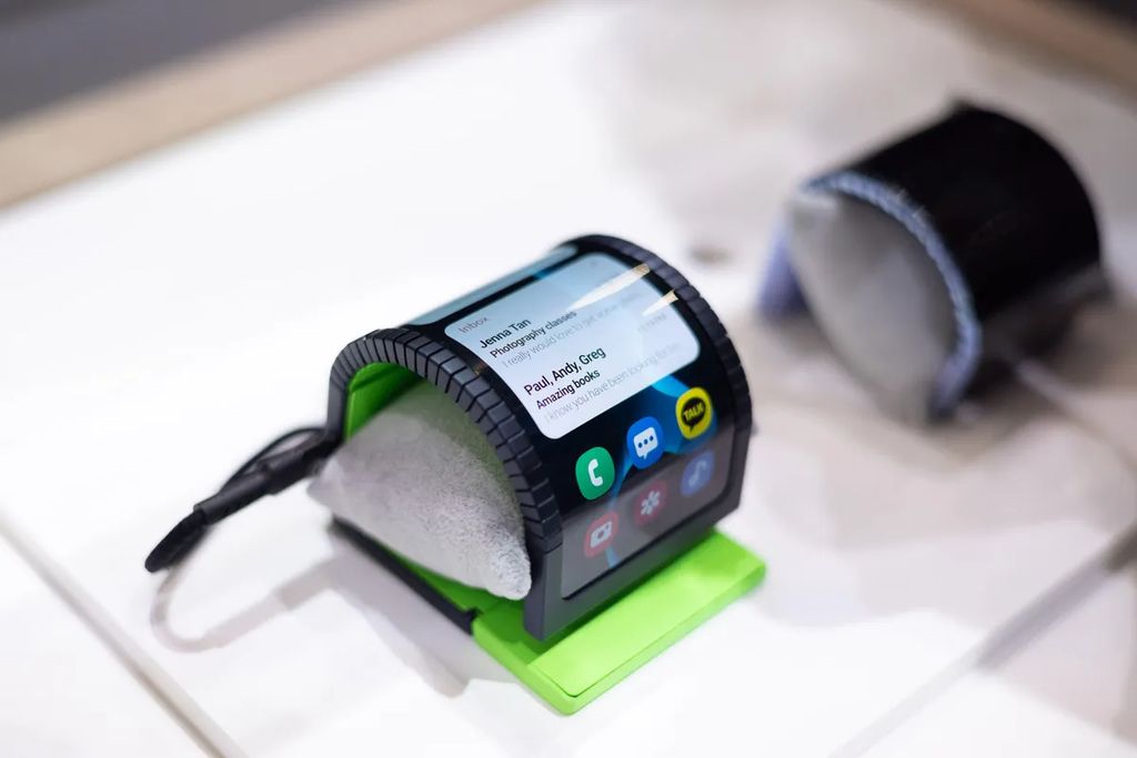 Samsung Cling Band的可弯曲腕戴式概念手机