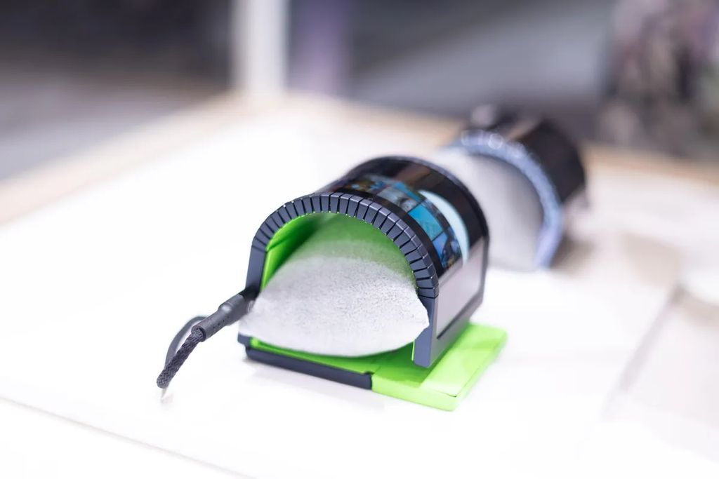 Samsung Cling Band的可弯曲腕戴式概念手机